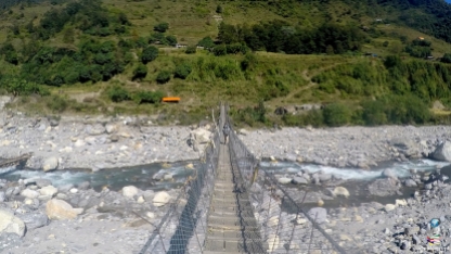 Podwieszany most między Ghandruk a Chomrong